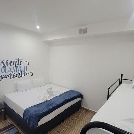 Surfo House Hotel & Hostel Tamarindo Dış mekan fotoğraf