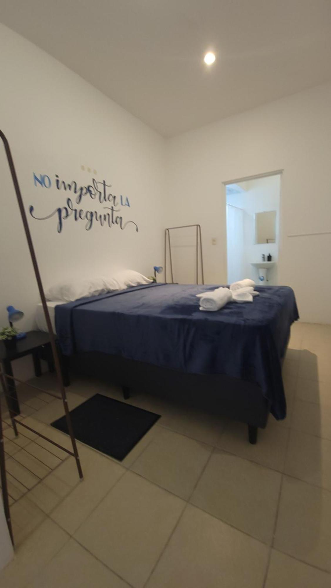 Surfo House Hotel & Hostel Tamarindo Dış mekan fotoğraf