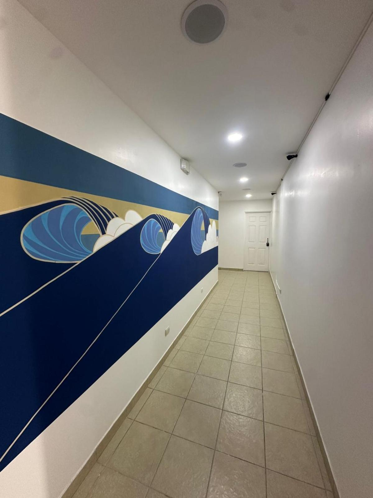 Surfo House Hotel & Hostel Tamarindo Dış mekan fotoğraf