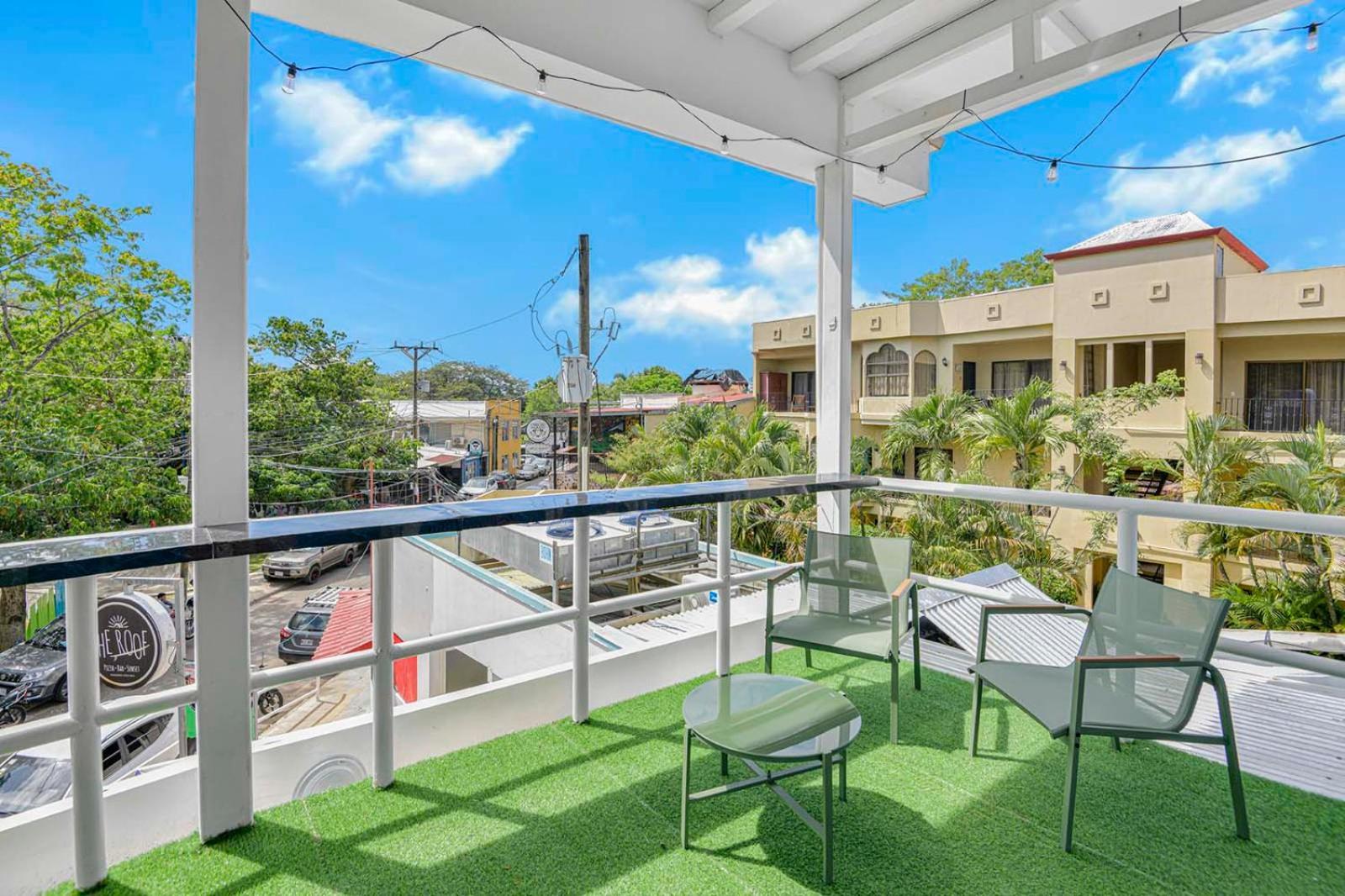 Surfo House Hotel & Hostel Tamarindo Dış mekan fotoğraf