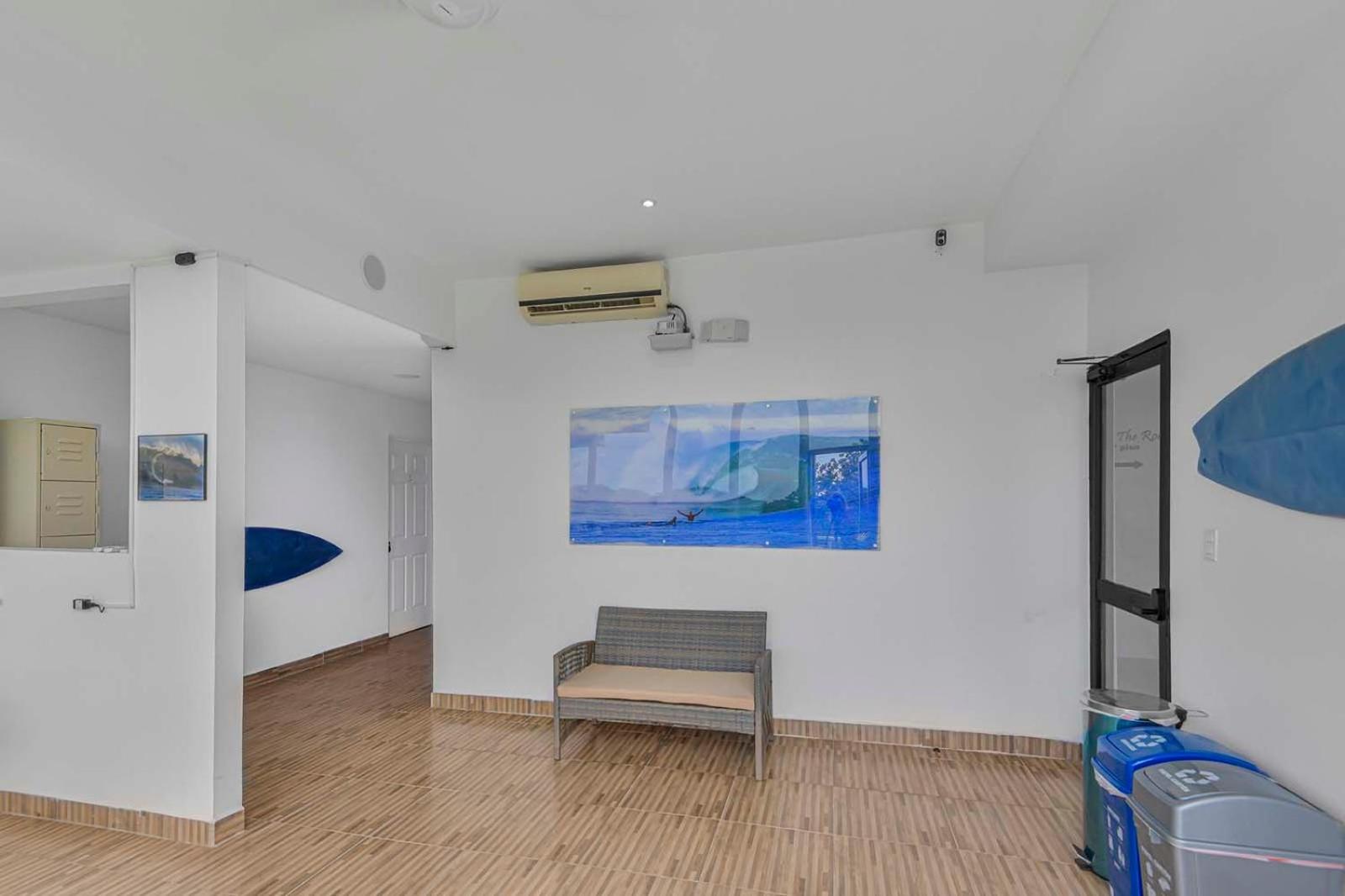 Surfo House Hotel & Hostel Tamarindo Dış mekan fotoğraf