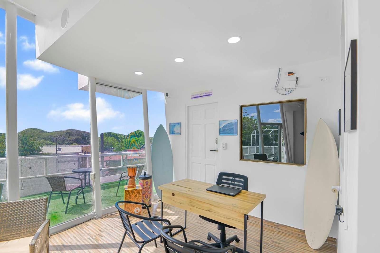 Surfo House Hotel & Hostel Tamarindo Dış mekan fotoğraf