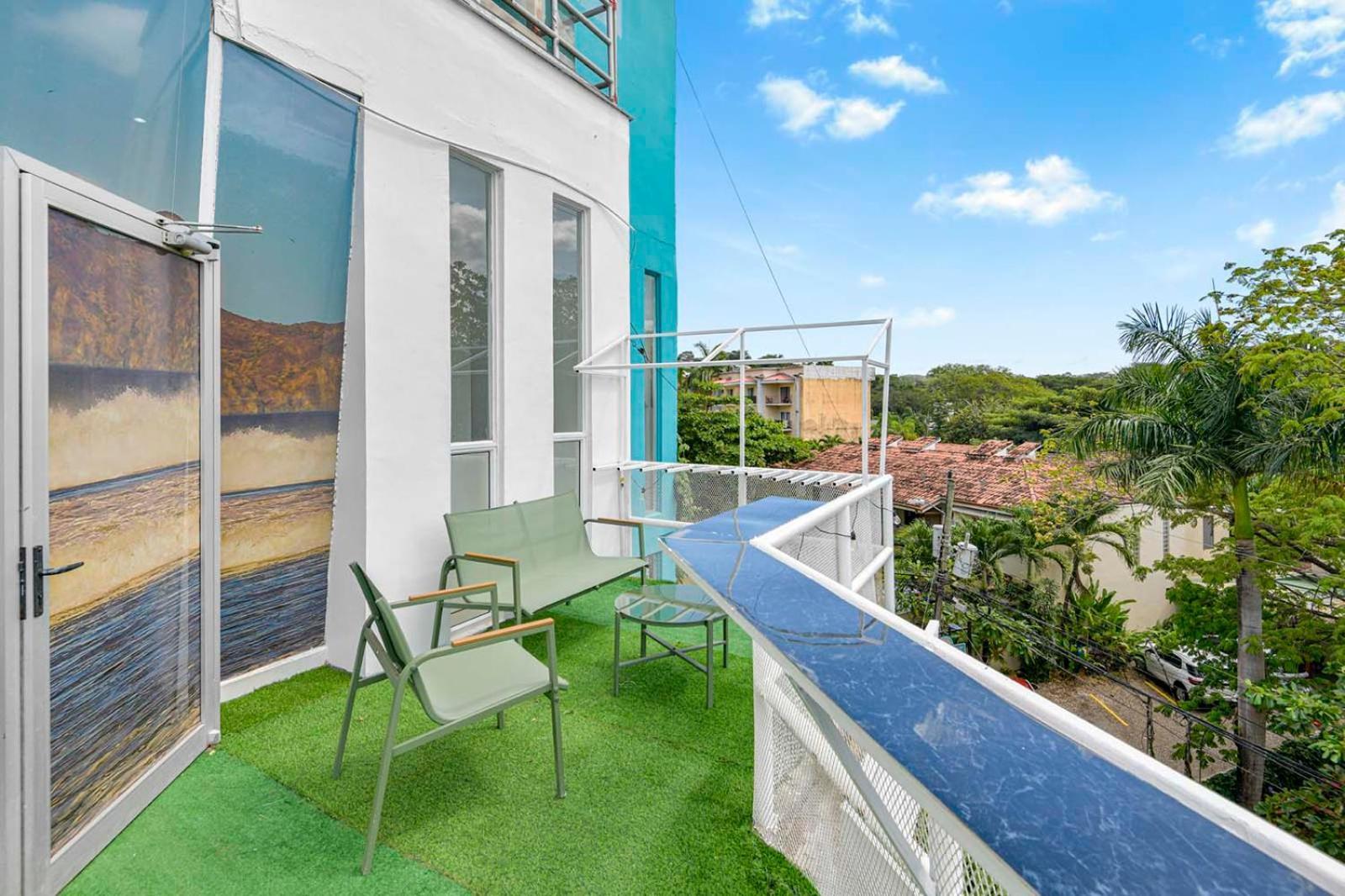Surfo House Hotel & Hostel Tamarindo Dış mekan fotoğraf